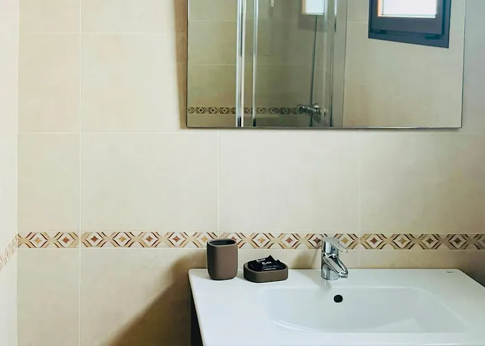 Canaryislandshost L Palmeras * Nazaret